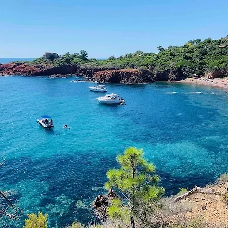 Renovated - 3 Bedrooms - Ac - Sea View - Sleeps 6 Saint-Raphael (Var)