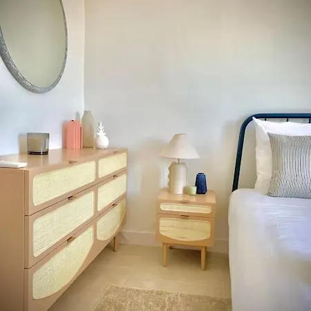 Renovated - 3 Bedrooms - Ac - Sea View - Sleeps 6 * Saint-Raphael (Var)
