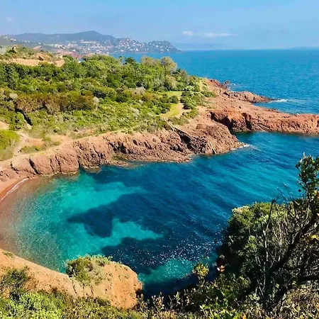 Renovated - 3 Bedrooms - Ac - Sea View - Sleeps 6 Apartamento Saint-Raphaël