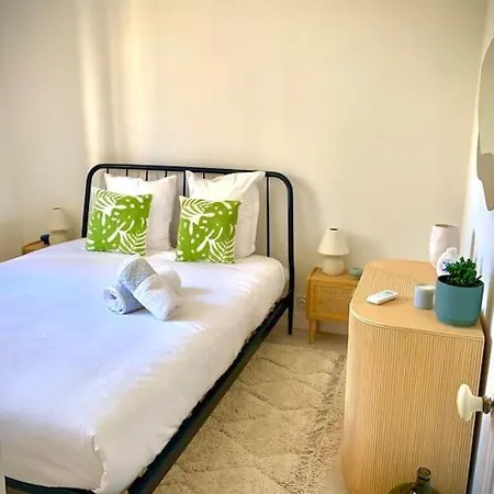 Renovated - 3 Bedrooms - Ac - Sea View - Sleeps 6 * Saint-Raphael (Var)