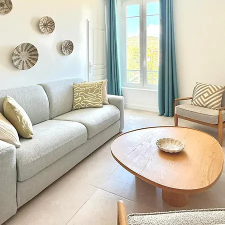 Renovated - 3 Bedrooms - Ac - Sea View - Sleeps 6