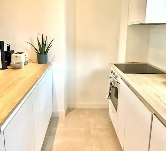 Superbe 6 Couchages - Proche - Climatisation * Saint-Raphael (Var)